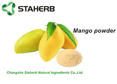 China Bevatte Vitaminen van de het Poeder Lichtgele Kleur van het mango de Sap Ontwaterde Fruit leverancier